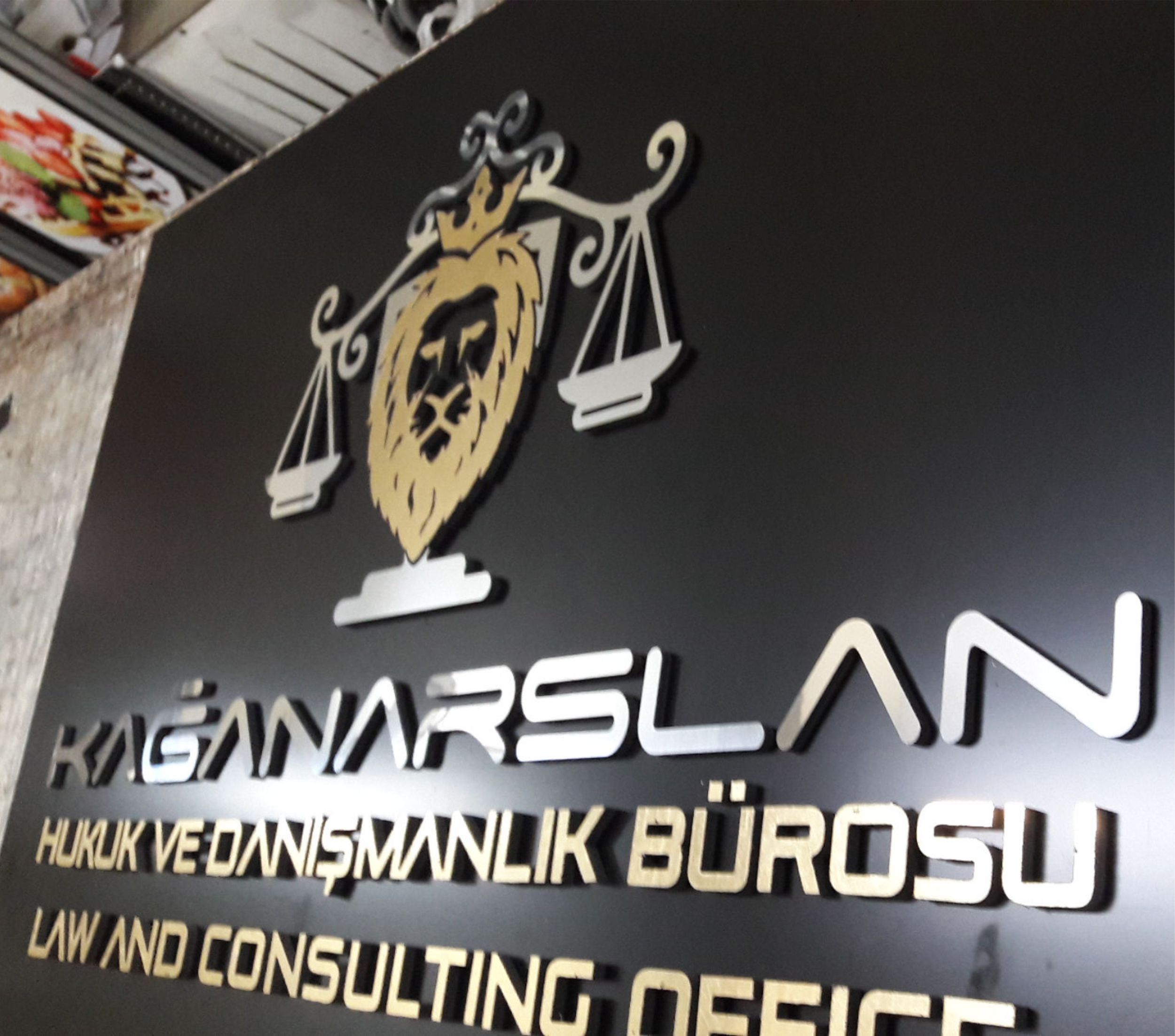 Harika Vinil Polikarbon Kompozit Tabelalar